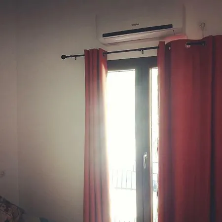 Villapaz Δωμάτια σε οικογενειακή κατοικία Γρανάδα