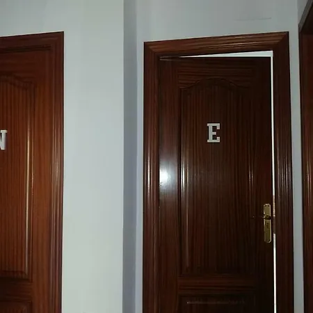 Villapaz Δωμάτια σε οικογενειακή κατοικία Γρανάδα
